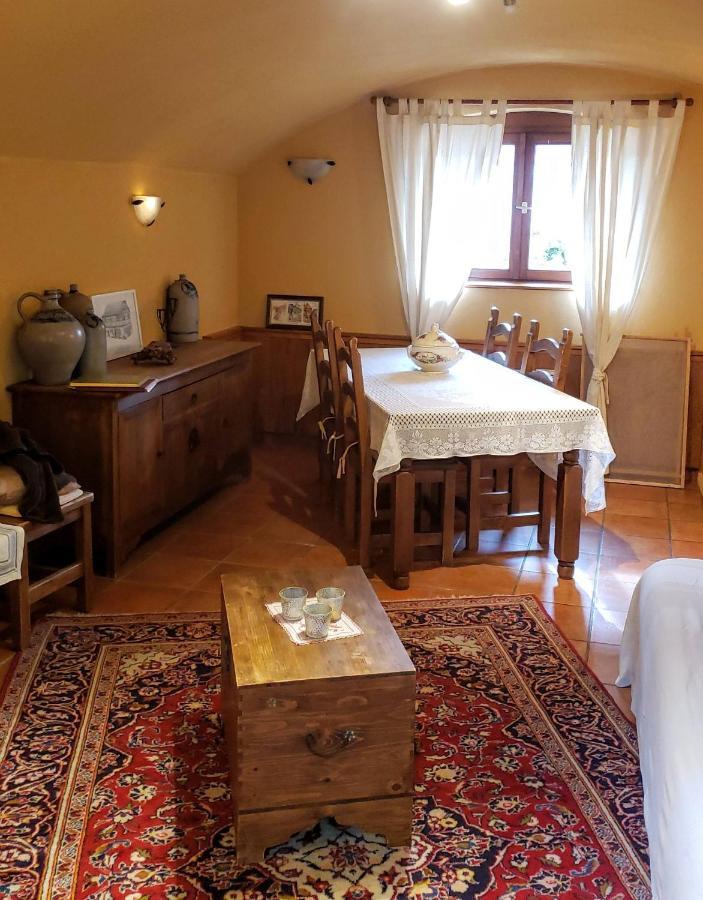 GITE A LA PETITE FONTAINE-PLAIN PIED-MAISON ALSACIENNE RENOVEE AVEC PASSION-4 PERS-4nuitées minimum Langensoultzbach Esterno foto